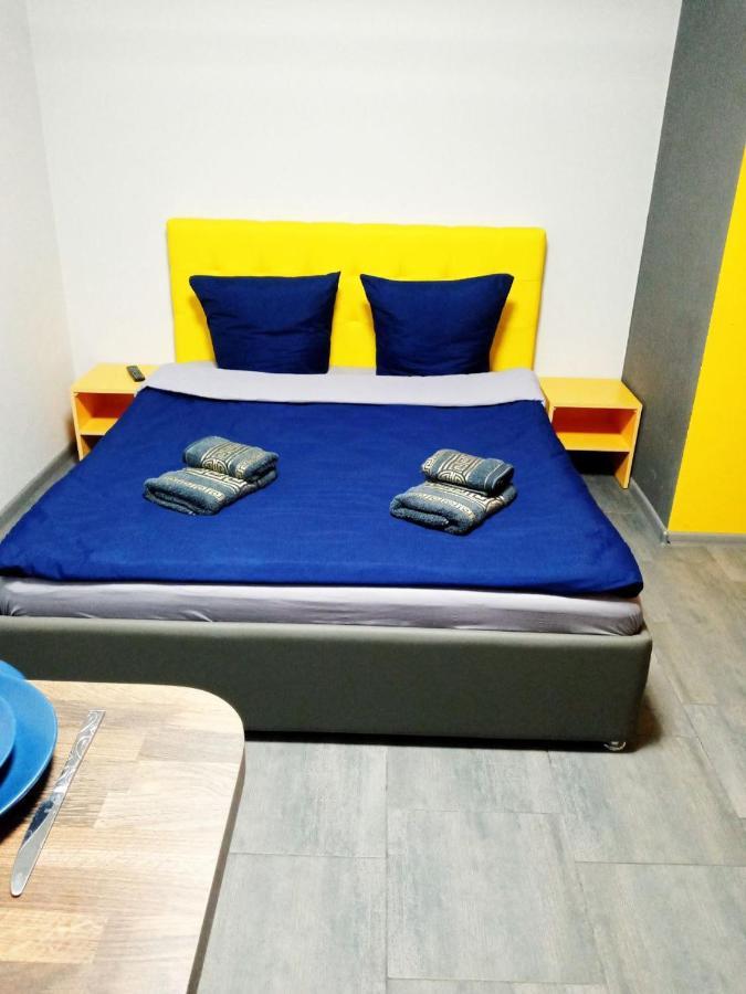 Нова Квартира В Центрі Міста Uzhhorod Luaran gambar